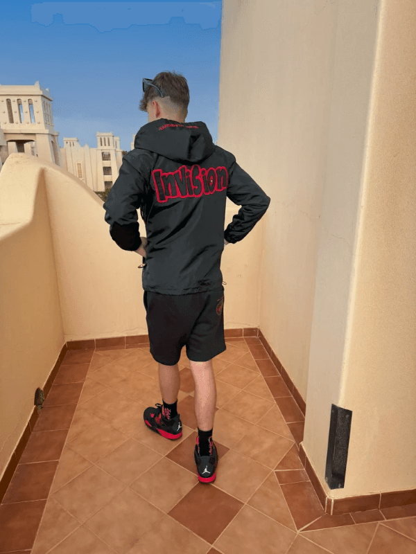 Hyper Red Windbreaker - 3